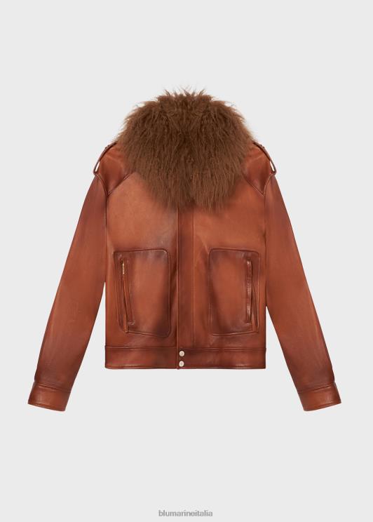 Blumarine donne giacca in pelle con collo alla mongola. abbigliamento 0L44T187