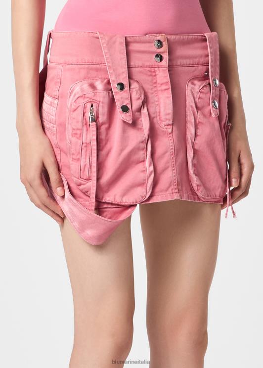 Blumarine donne minigonna con tasche cargo e borchie abbigliamento 0L44T142