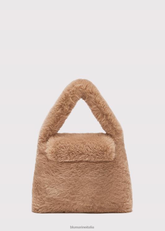 Blumarine donne Borsa a mano in pelliccia sintetica con spilla monogramma b in strass Accessori 0L44T282